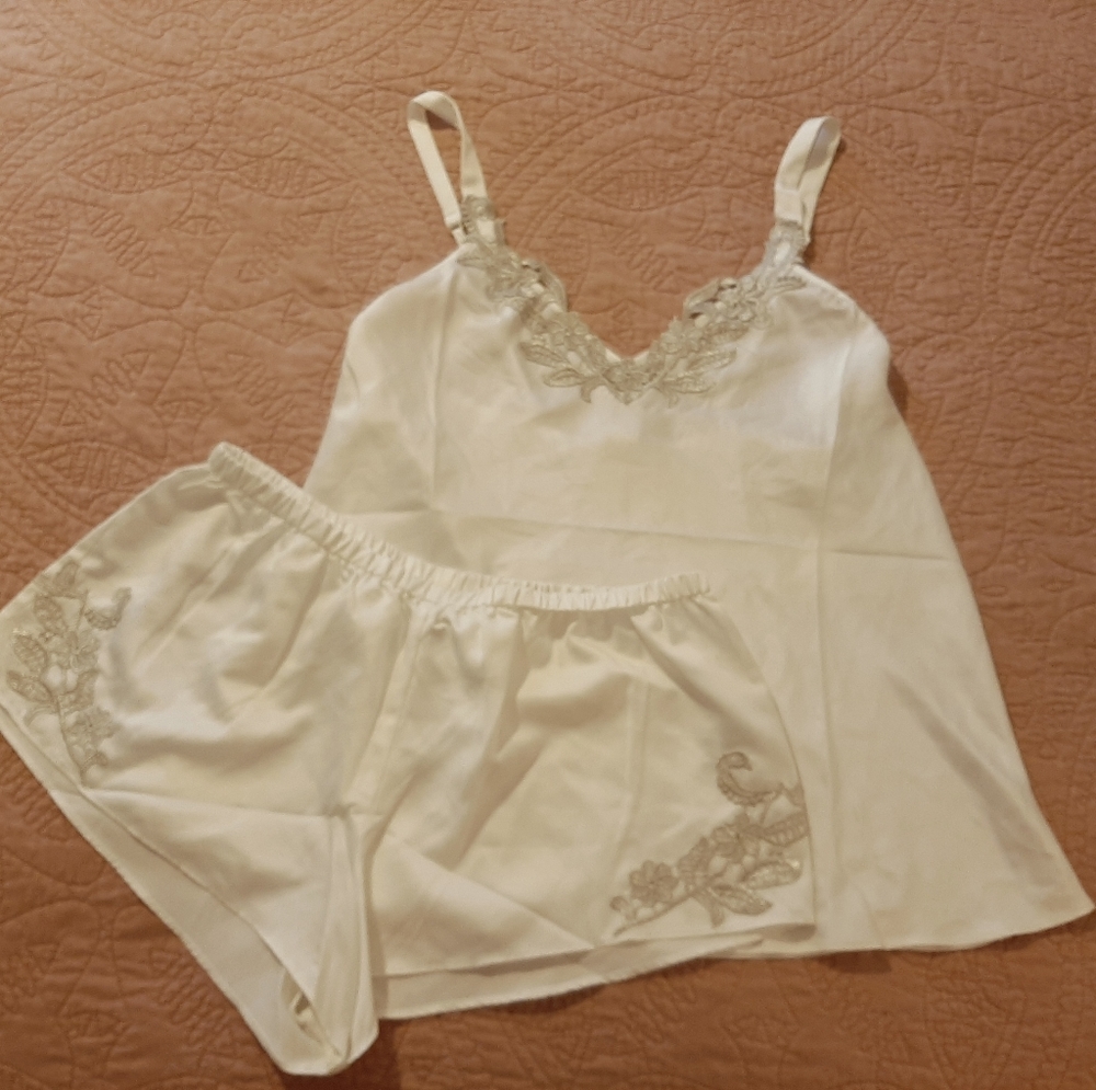 Bridal nighties by Flora, lingerie